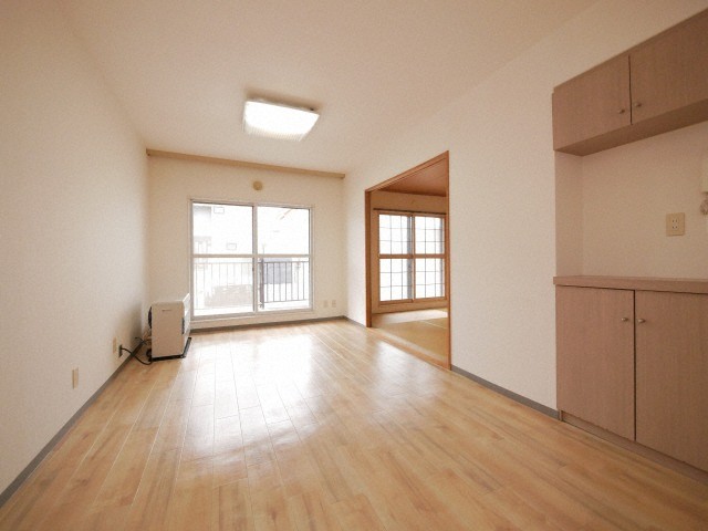 居室・リビング　広いリビング☆