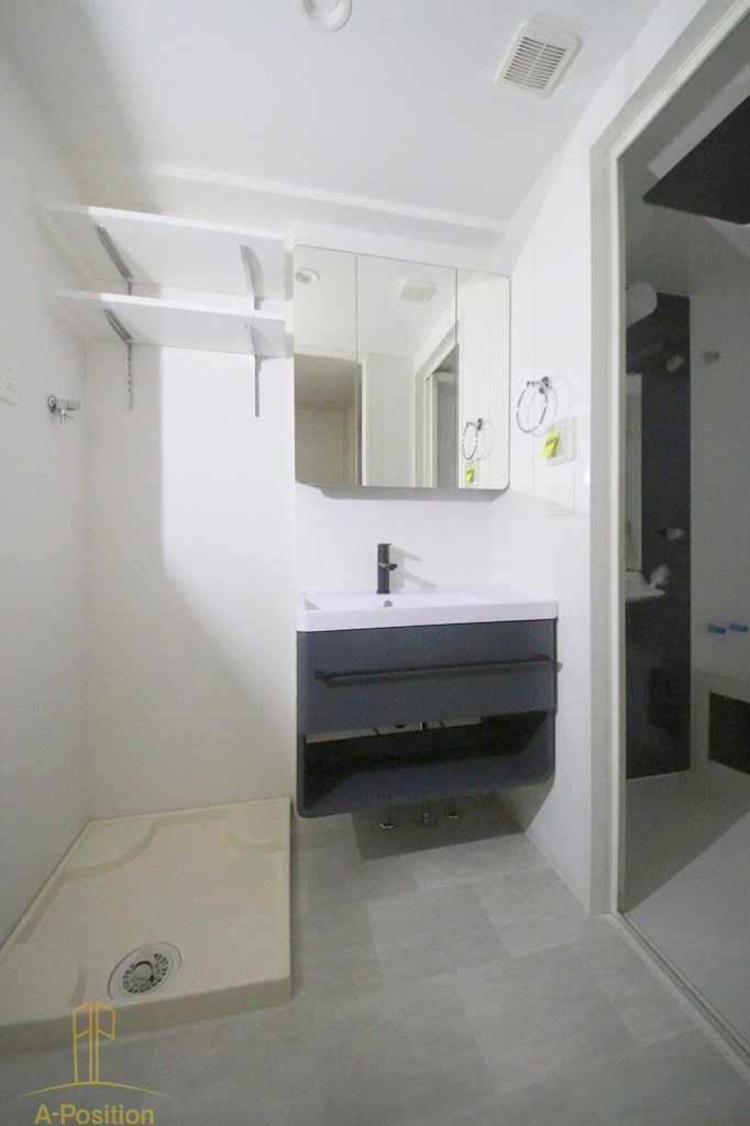 洗面設備　セレニテ梅田北アリエ壱番館