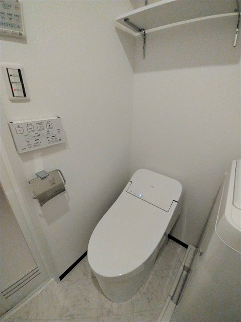 トイレ　家具・家電付き物件です。※詳細は専任店舗まで。