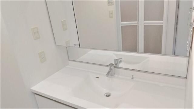 洗面設備　別タイプ部屋　参考写真です
