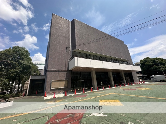 その他　枚方市市民会館（その他）まで422m