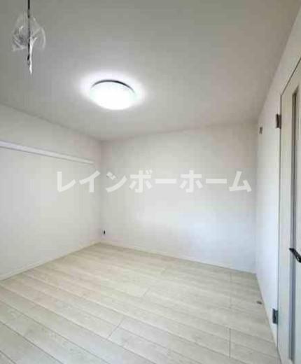 居室・リビング　使いやすい居間です