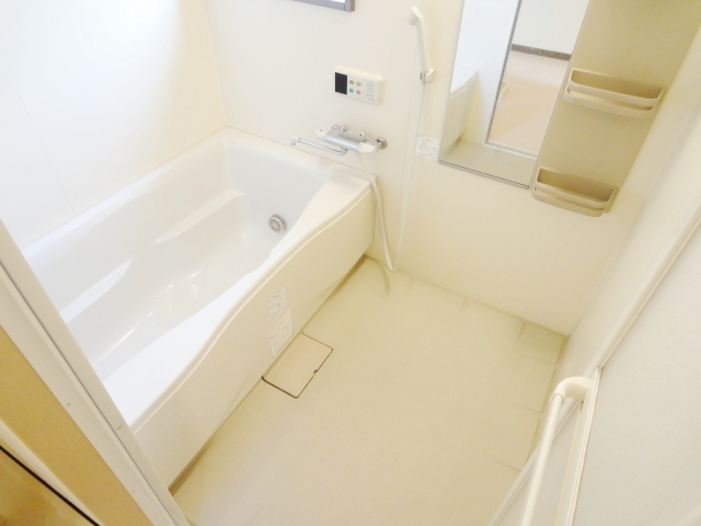 バス・シャワールーム　別号室の写真です