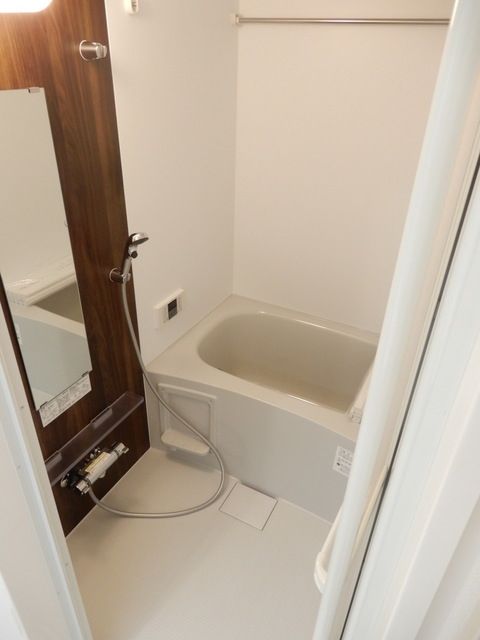 バス・シャワールーム　※別タイプ参考