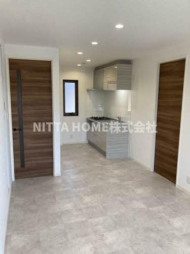 その他部屋・スペース　アクセントクロスがお洒落なフローリング♪