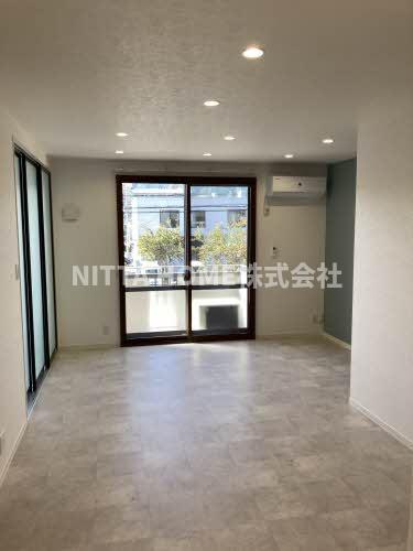 居室・リビング　１２．３帖の広々としたリビング♪