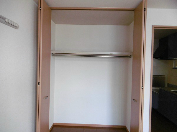 収納　同物件別部屋