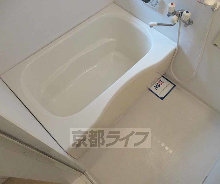 バス・シャワールーム　ゆったり落ち着くバスルームです！