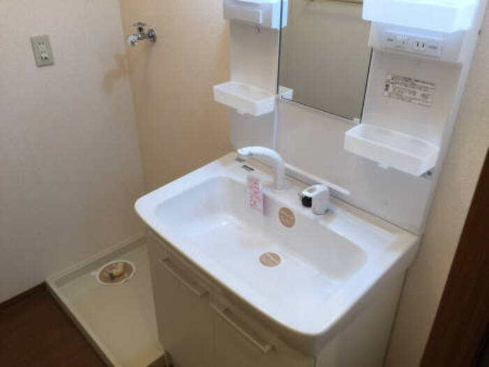 洗面設備　独立洗面化粧台付き！