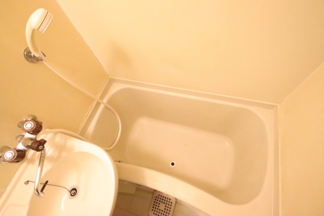 バス・シャワールーム　※別室の参考写真の為、現況優先です。