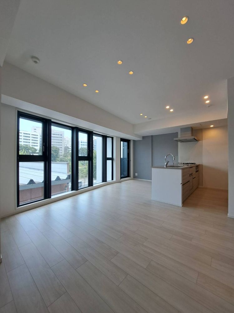 居室・リビング　写真は同タイプ住居です。
