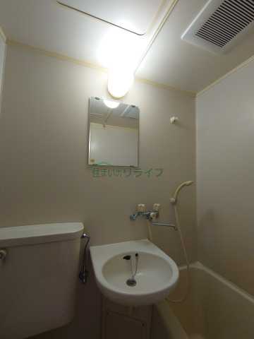 洗面設備　※参考写真です。別部屋になります。