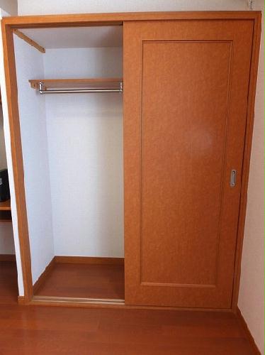 収納　荷物がたっぷり入るクローゼットです！