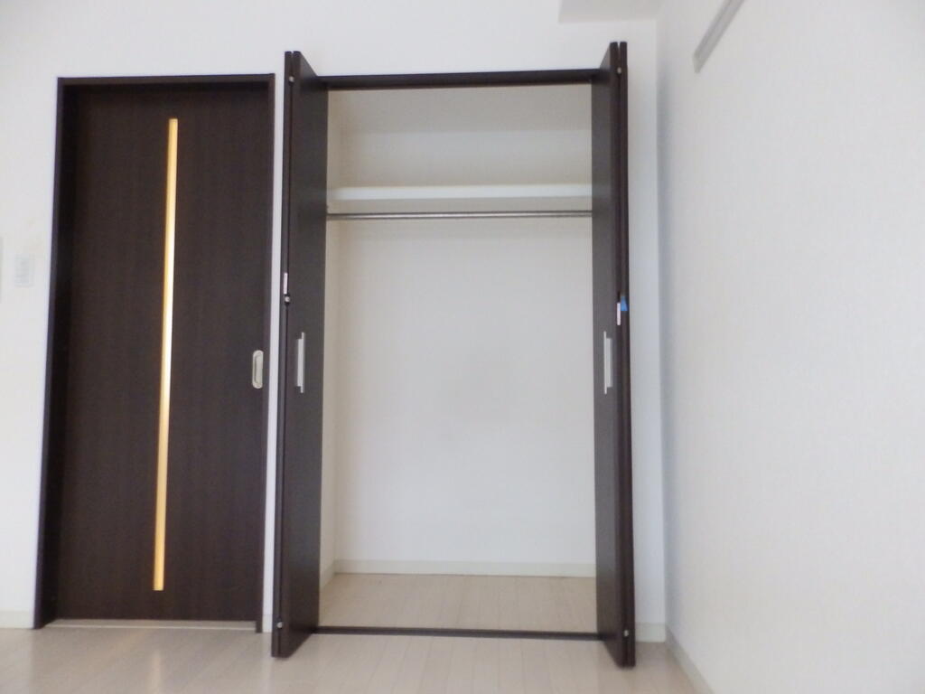 収納　クローゼット