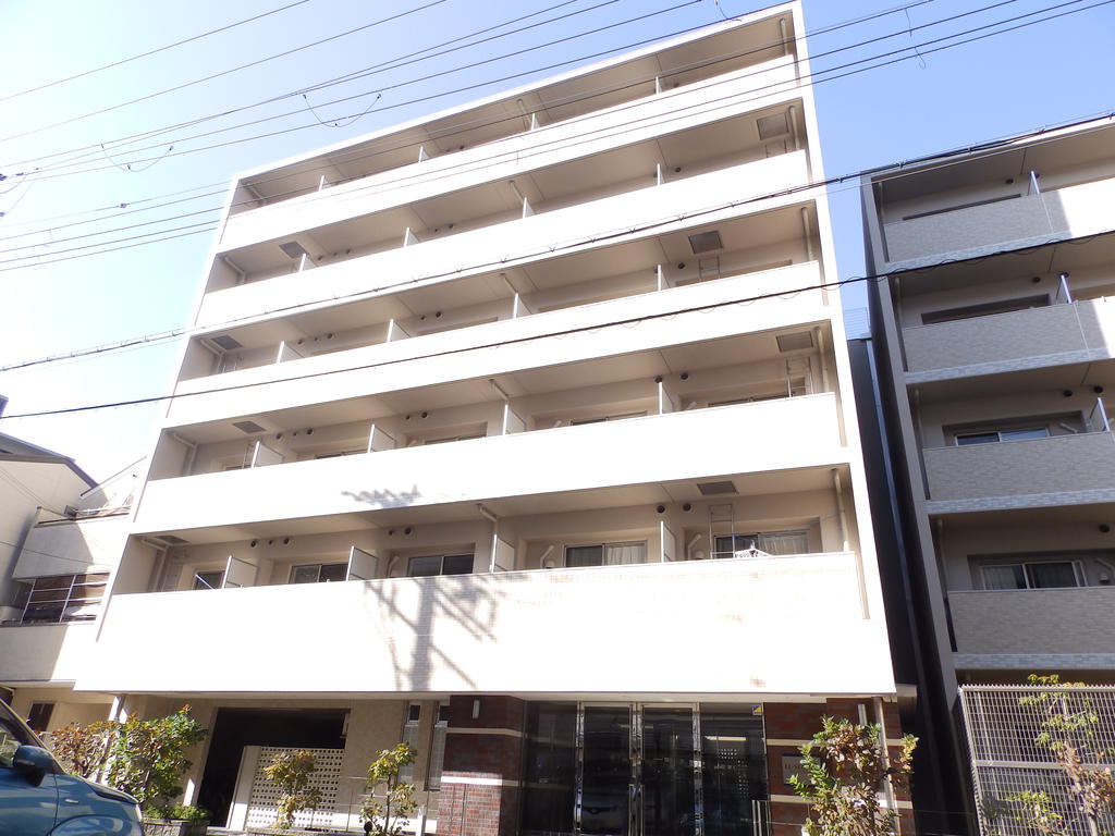 建物外観　高級感あります