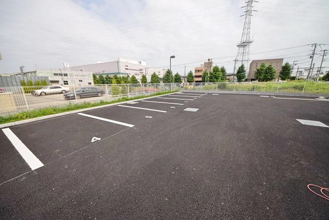 駐車場　★都市ガス対応の築浅マンション★