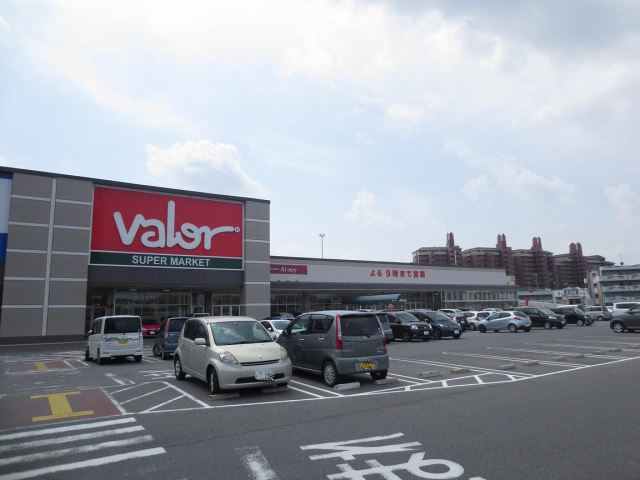 スーパー　バロー（スーパー）まで910m