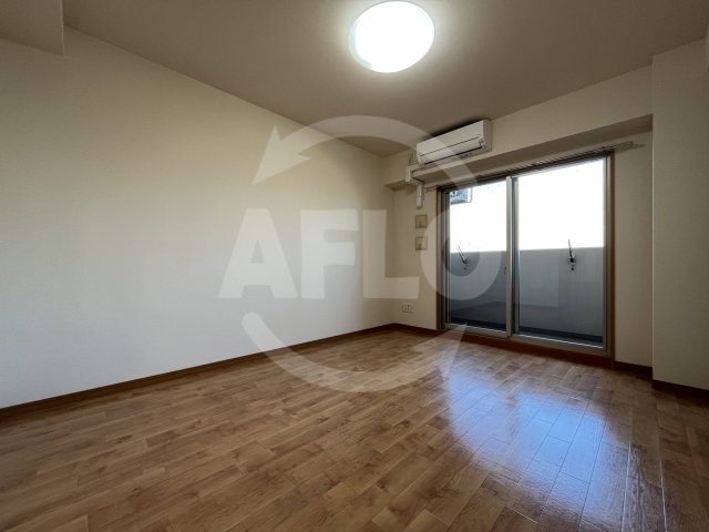 居室・リビング　プロシード弁天町　リビング