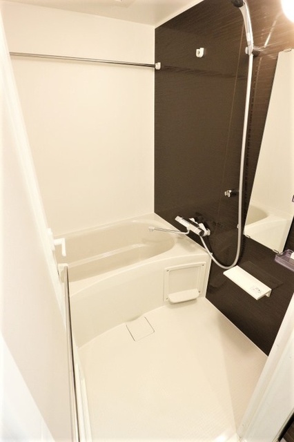 バス・シャワールーム　バスルーム