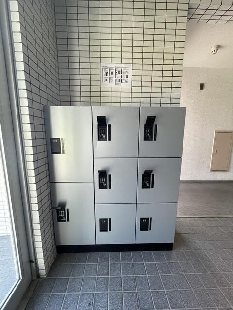 その他共有部分　通販の受け取りも楽々な宅配ＢＯＸ付きです♪