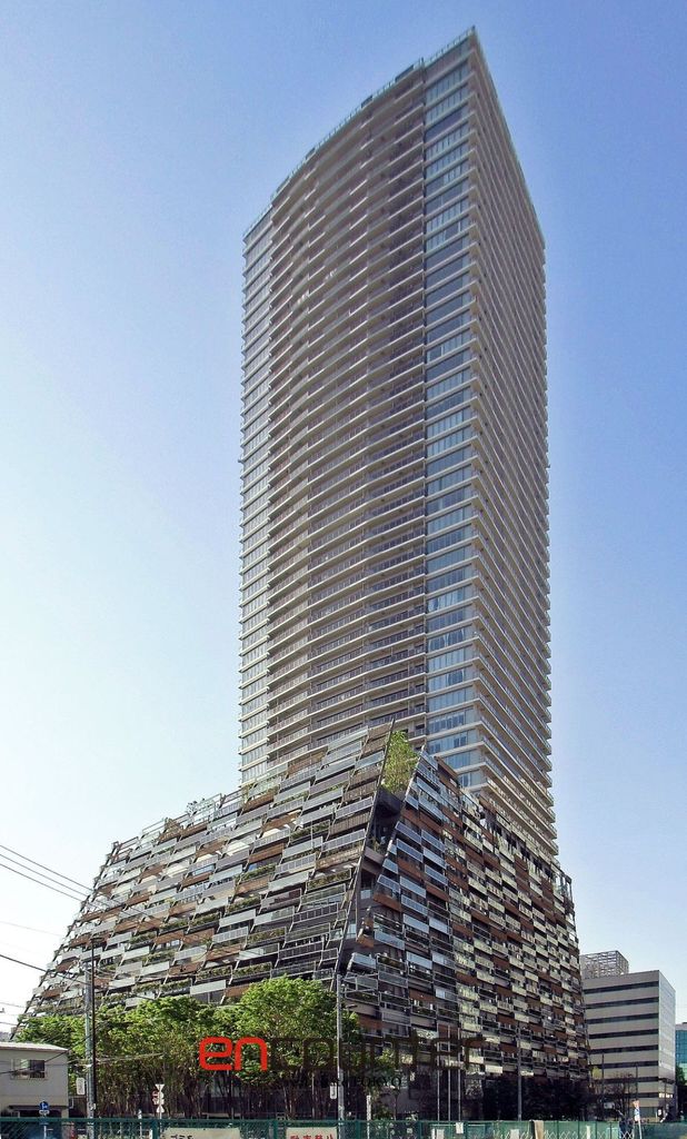 ショッピングセンター　としまエコミューゼタウン（ショッピングセンター）まで880m