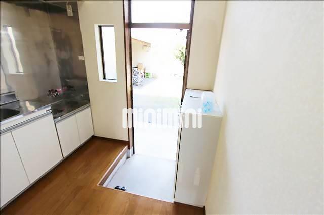 玄関　玄関スペースのお写真です