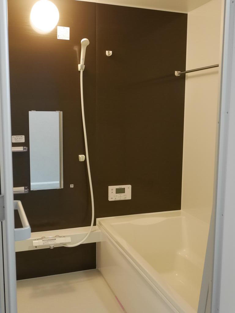 バス・シャワールーム　浴室