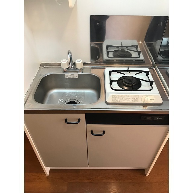 キッチン　1口コンロ完備です。