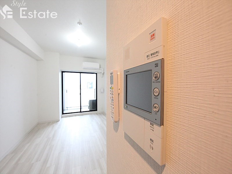 セキュリティ　モニター付きインターホン