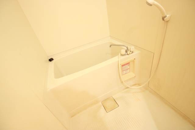 バス・シャワールーム　※別室の参考写真の為、現況優先です。