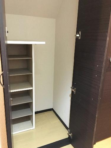 収納　シューズボックス
