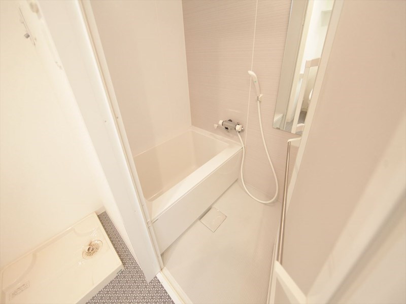 バス・シャワールーム　バスルーム　浴室暖房乾燥機付き