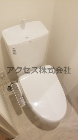 トイレ　※同建物別室、参考写真