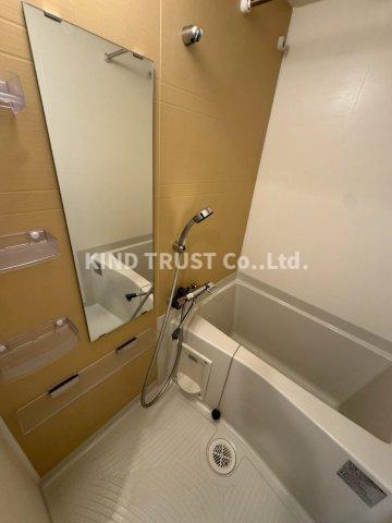 バス・シャワールーム　日々の疲れを癒すお風呂付です
