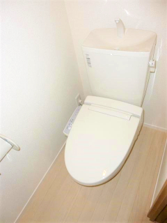 トイレ　シンプルで使いやすいトイレです