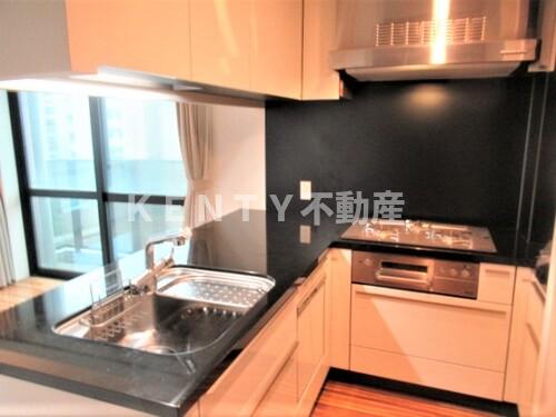 キッチン　キッチンでお料理をお楽しみください