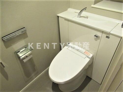 トイレ　トイレもきれいです