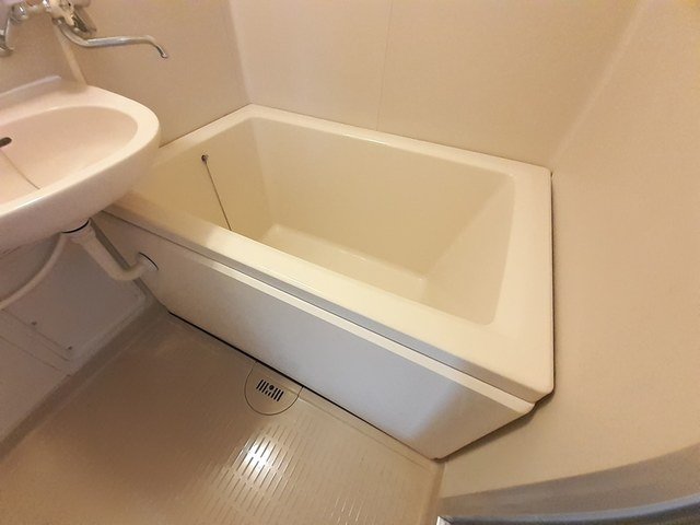 バス・シャワールーム　日々の暮らしに欠かせないお風呂です