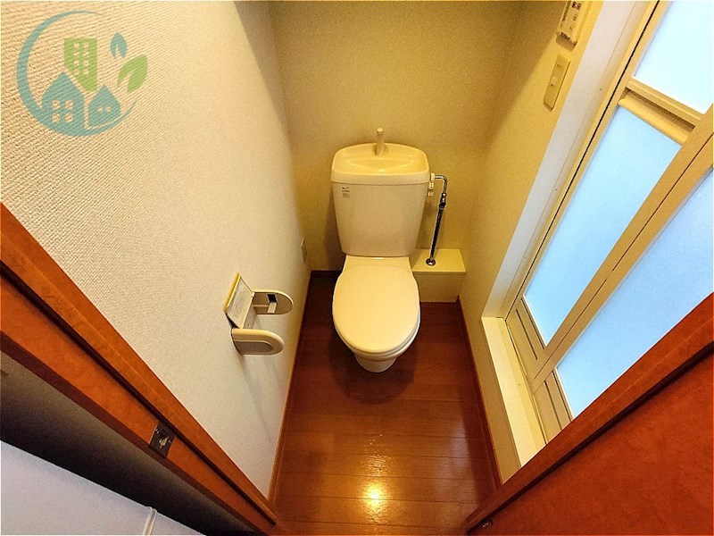 トイレ　（家具・家電付、仲介手数料不要）