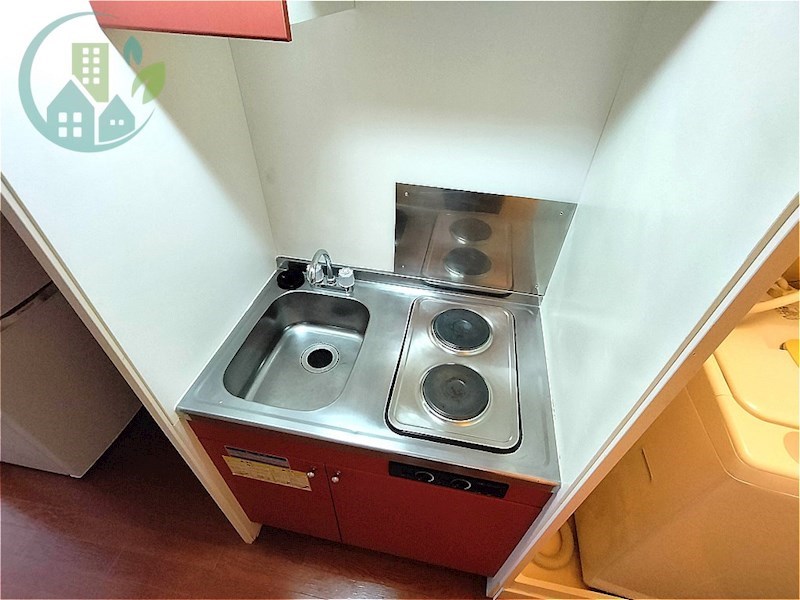 キッチン　（家具・家電付、仲介手数料不要）