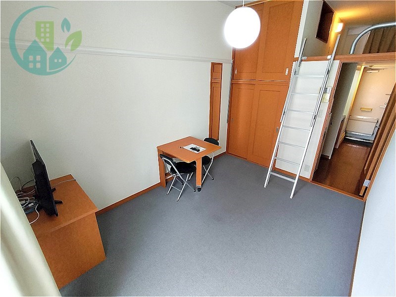 居室・リビング　（家具・家電付、仲介手数料不要）