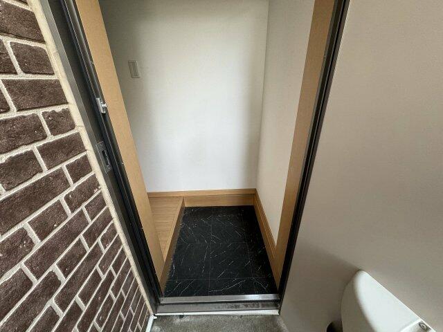 玄関　※別部屋イメージ写真