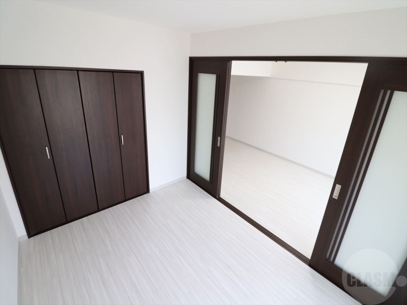 その他部屋・スペース　大きな収納付きの洋室