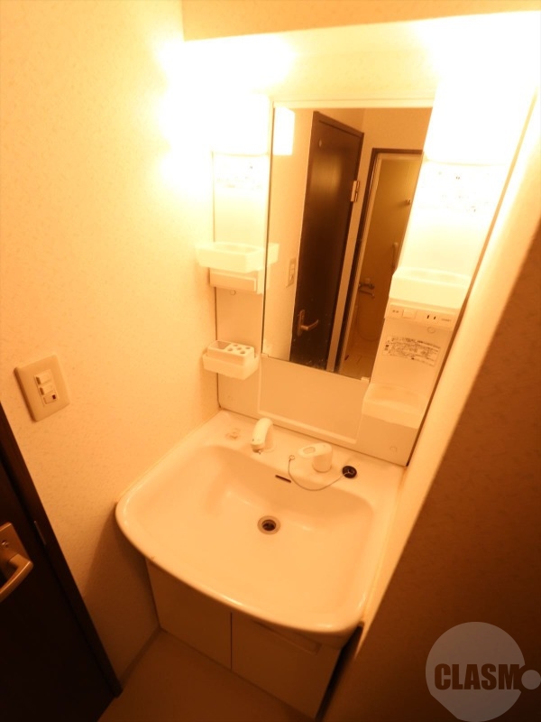 洗面設備　シャンプードレッサー