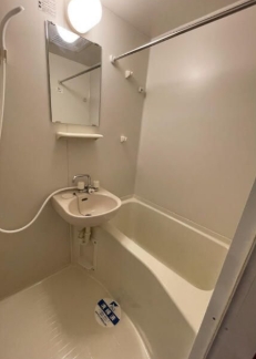 バス・シャワールーム　☆ゆったりくつろげるお風呂☆