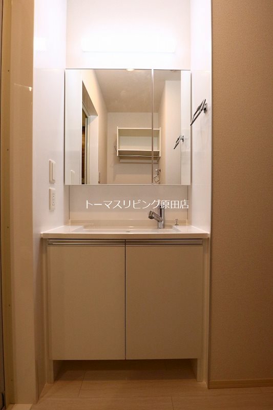 洗面設備　103号室写真