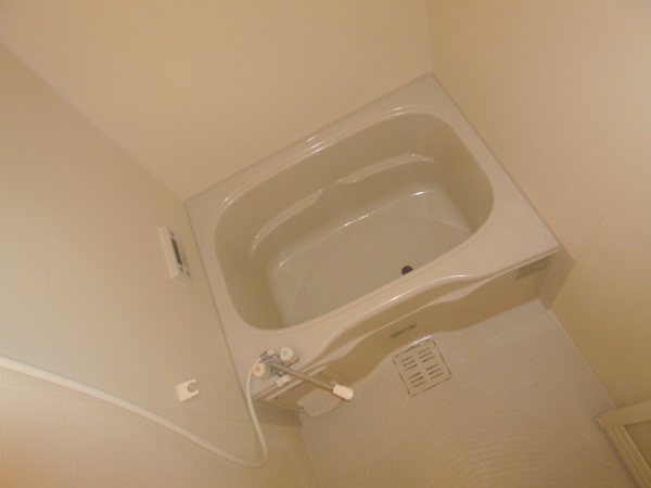 バス・シャワールーム　シンプルで機能的なユニットバスです！