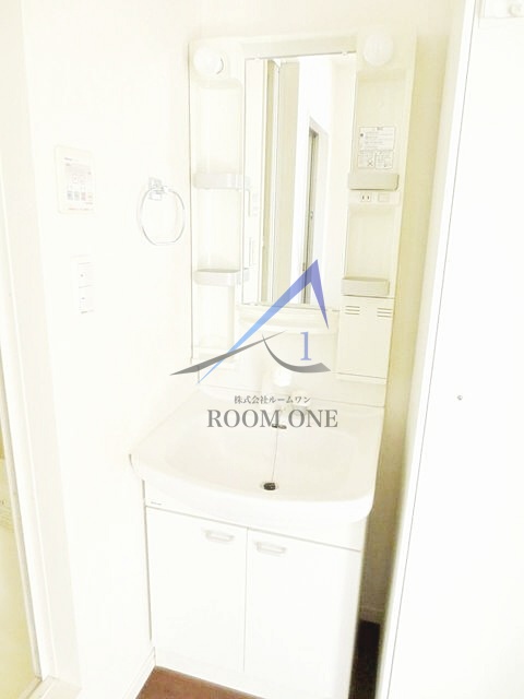 洗面設備　洗面台です。