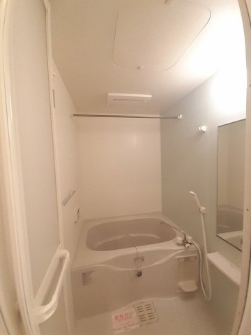 バス・シャワールーム　日々の暮らしに欠かせないお風呂です