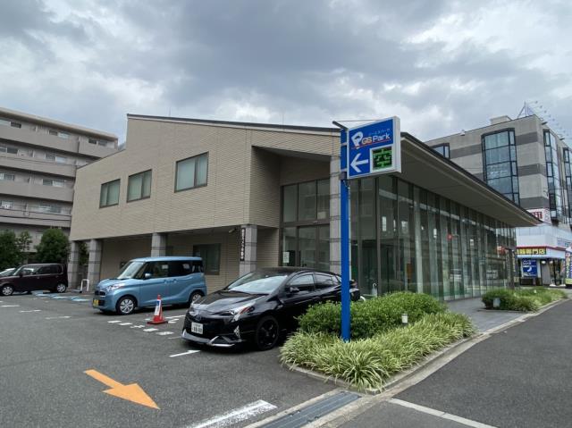 銀行　（株）京都銀行／東大阪支店（銀行）まで582m